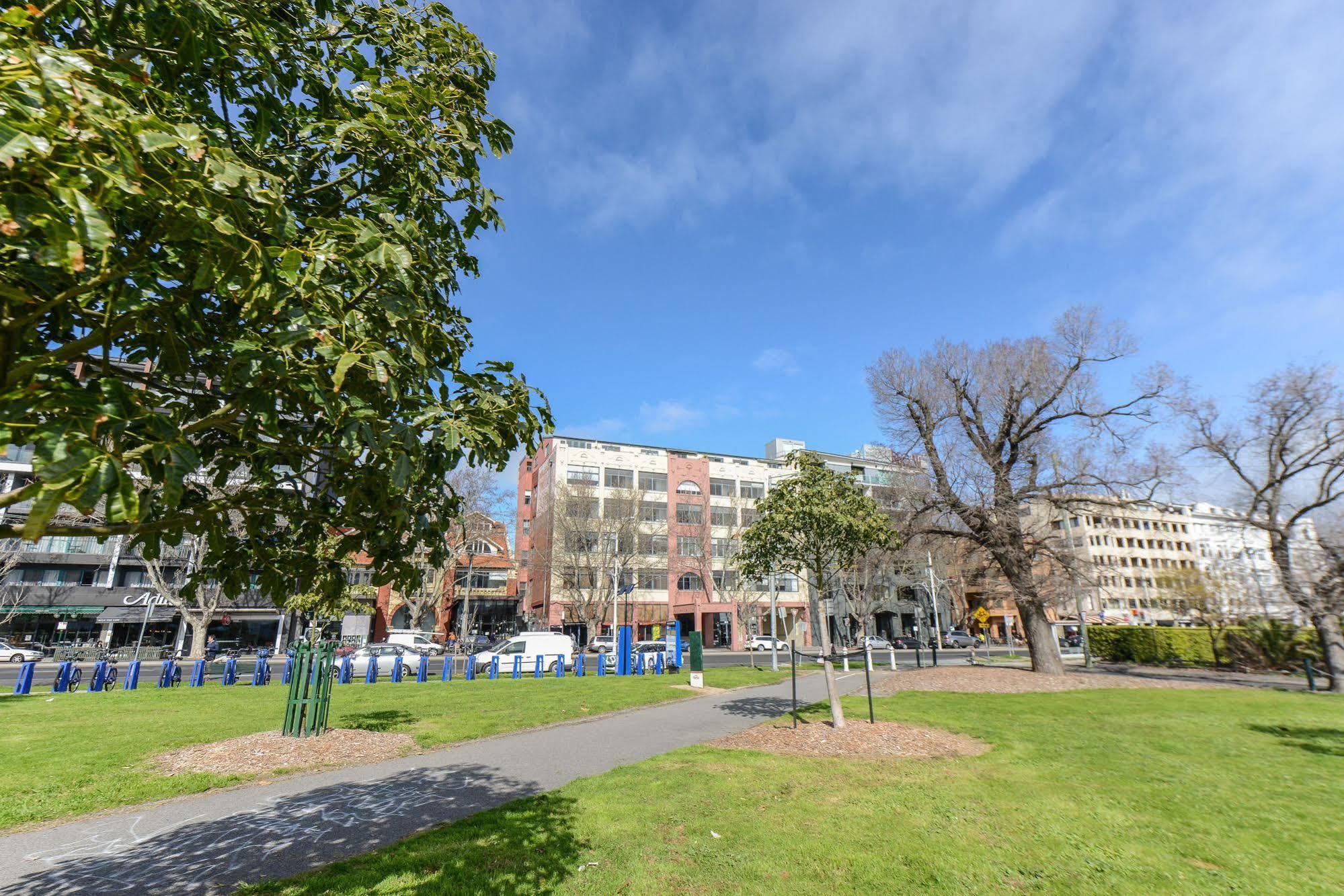 Mayford - Long Stay Rates, Pool, Gym, Parking Melbourne Exteriör bild