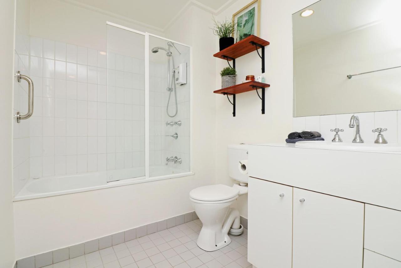 Mayford - Long Stay Rates, Pool, Gym, Parking Melbourne Exteriör bild