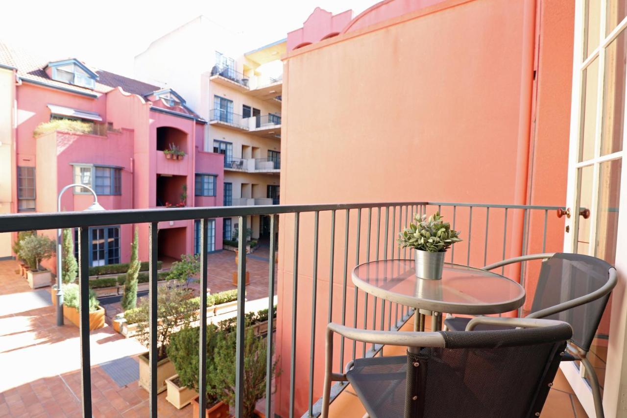 Mayford - Long Stay Rates, Pool, Gym, Parking Melbourne Exteriör bild